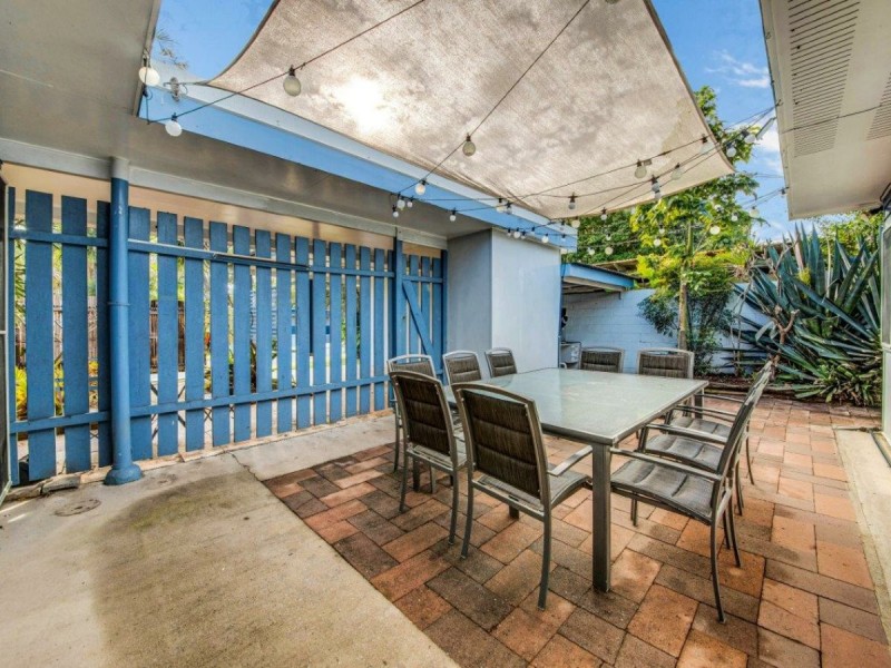 71 Allunga Drive, Glen Eden QLD 4680