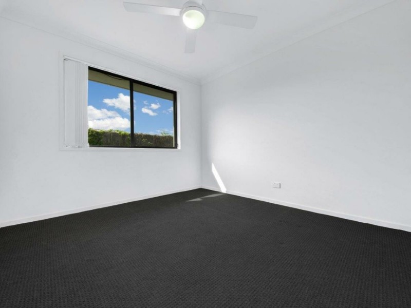 23 Seagull Boulevard, Kirkwood QLD 4680