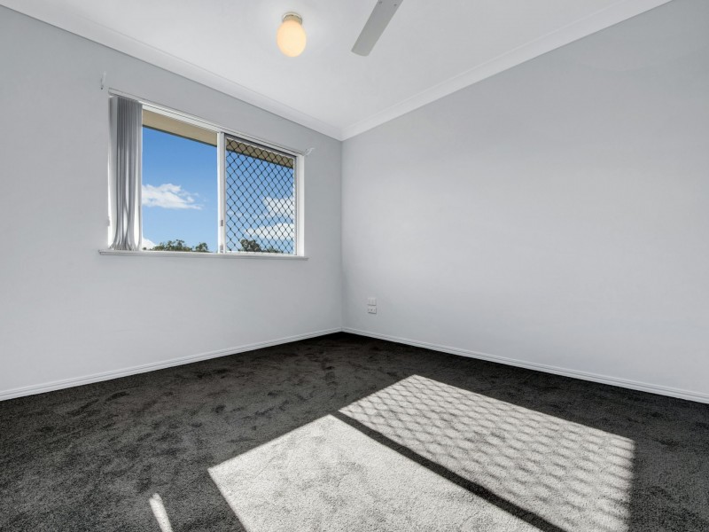 58 Emmadale Drive, New Auckland QLD 4680