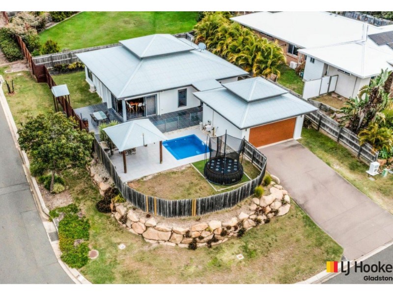 1 Carnarvon Parade, New Auckland QLD 4680