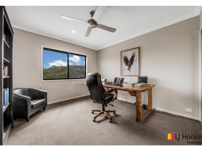 27 West Ridge Crescent, West Gladstone QLD 4680