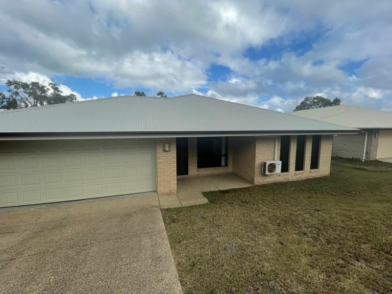 32 Stoneybrook Drive, Glen Eden QLD 4680