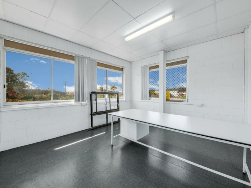 32 Benaraby Road, Toolooa QLD 4680