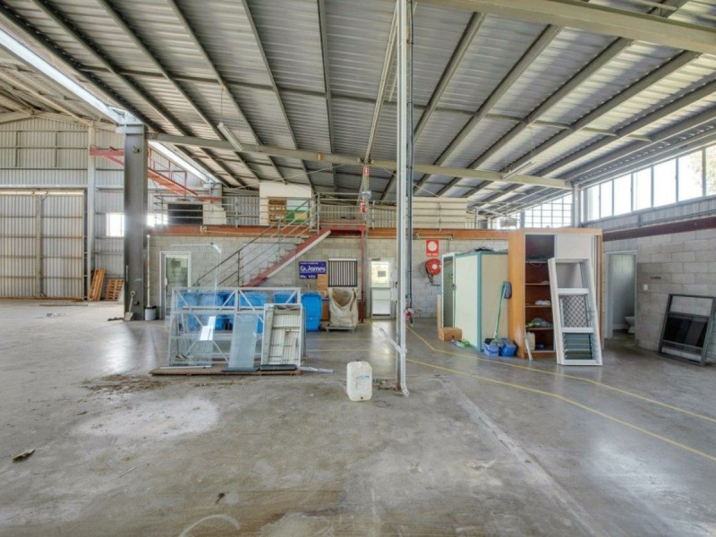 32 Benaraby Road, Toolooa QLD 4680