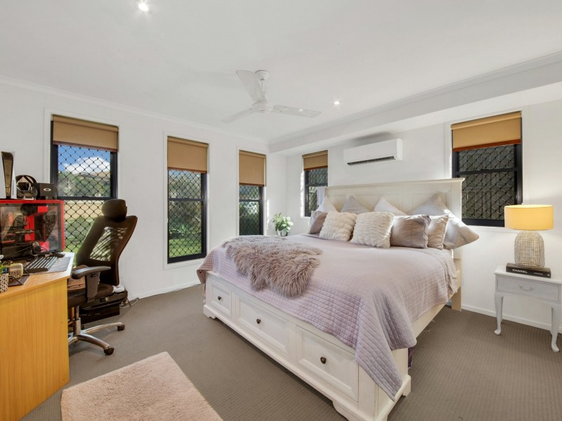 No 114 Dixon Drive, Telina QLD 4680