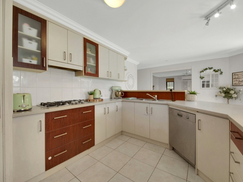 No 114 Dixon Drive, Telina QLD 4680