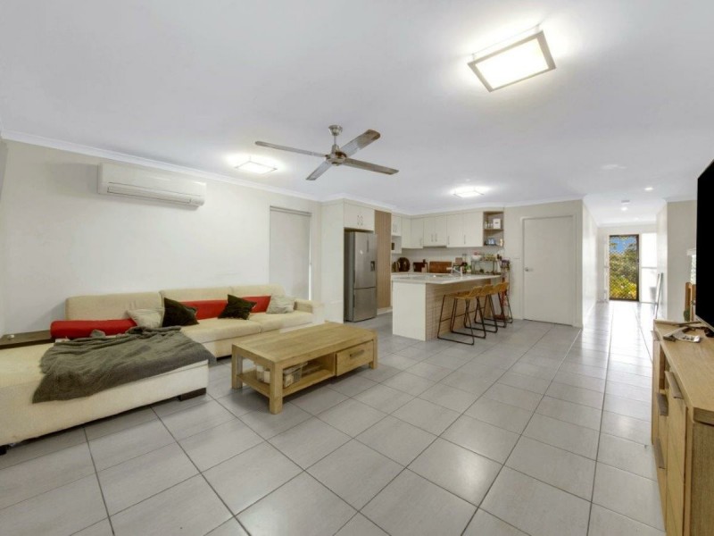 15 Wuruma Court, Clinton QLD 4680