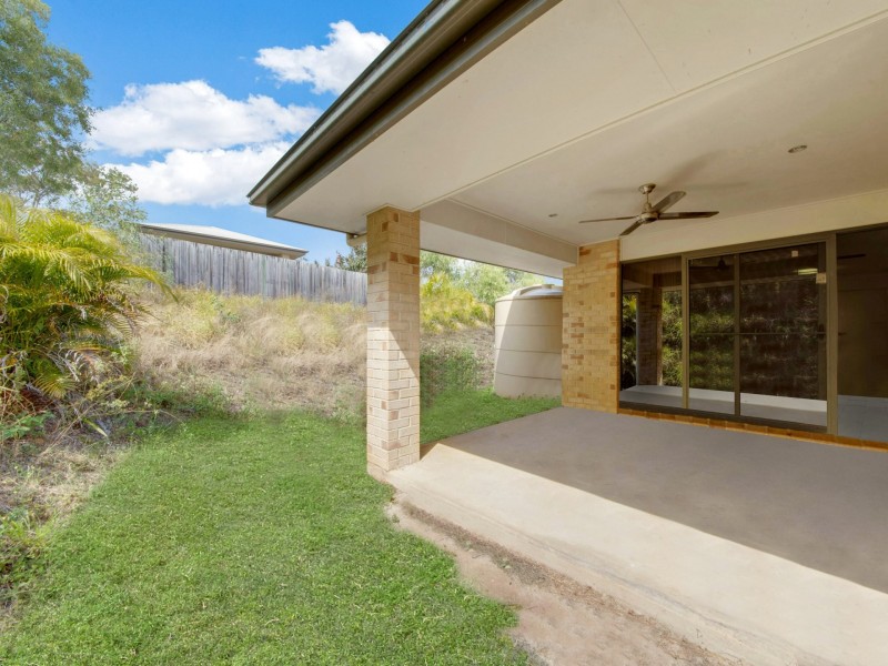 15 Wuruma Court, Clinton QLD 4680