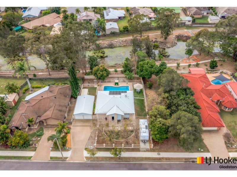 171 JHickey Avenue, Clinton QLD 4680
