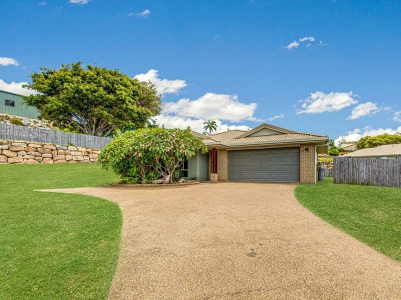 8 Dampier Court, Glen Eden QLD 4680
