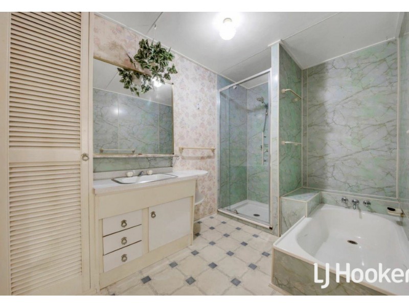 192 Oaka Street, South Gladstone QLD 4680