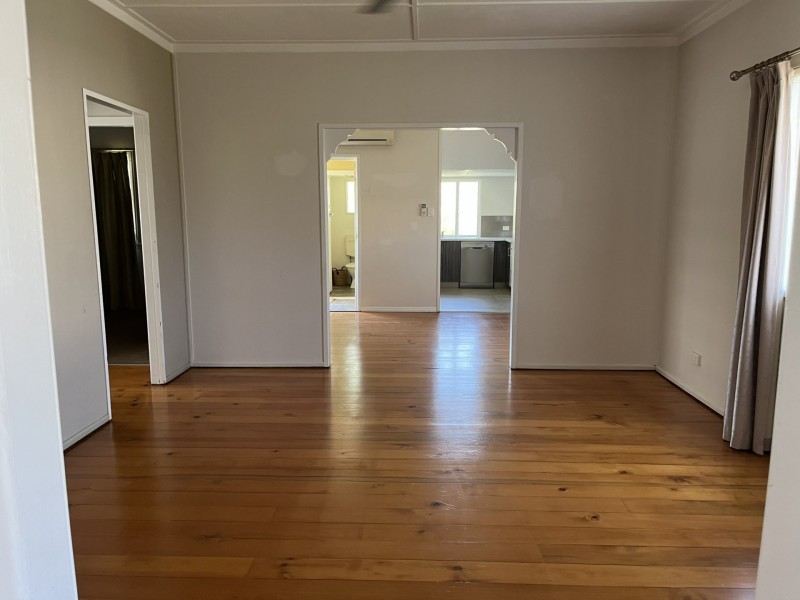 3/70 Off Lane, South Gladstone QLD 4680