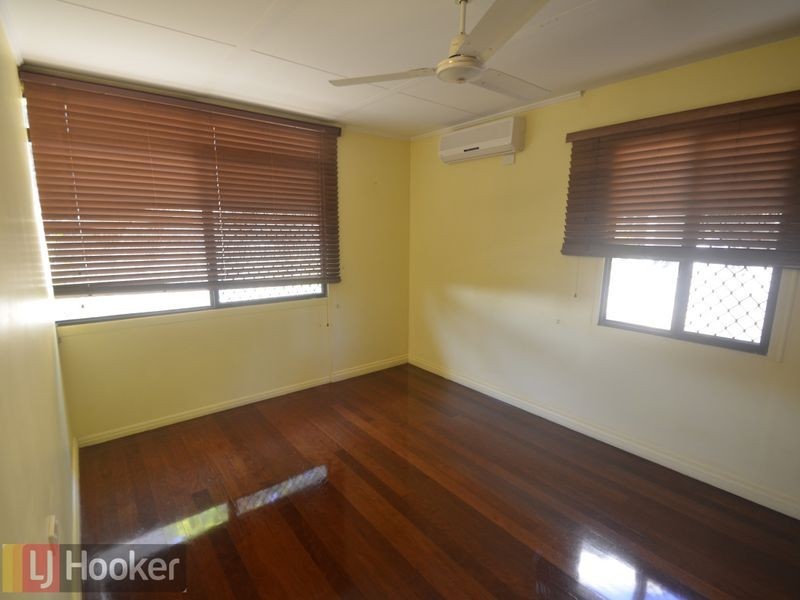 12 Coolongolook Close, West Gladstone QLD 4680