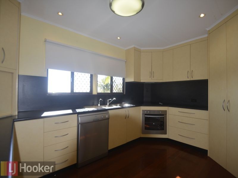 12 Coolongolook Close, West Gladstone QLD 4680