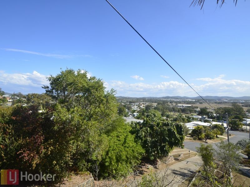 12 Coolongolook Close, West Gladstone QLD 4680
