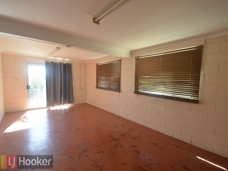12 Coolongolook Close, West Gladstone QLD 4680