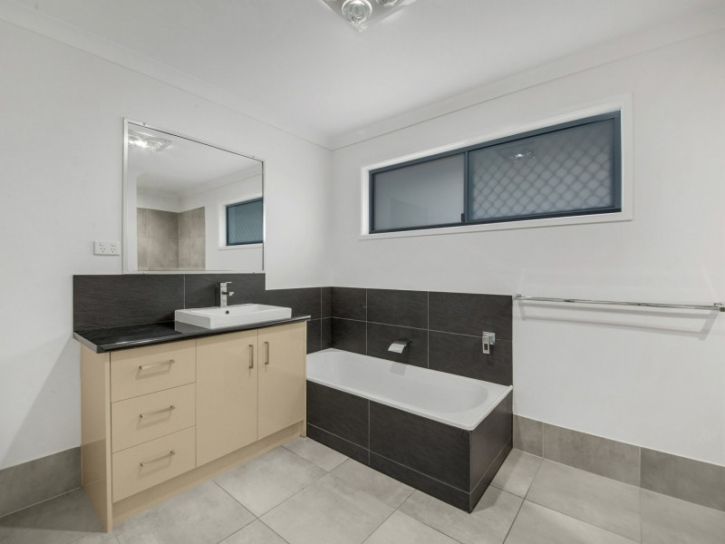 6 Zeus Way, Calliope QLD 4680