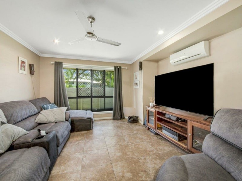 41 Cavella Drive, Glen Eden QLD 4680