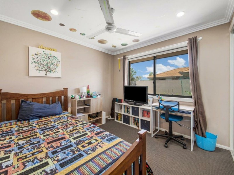 41 Cavella Drive, Glen Eden QLD 4680