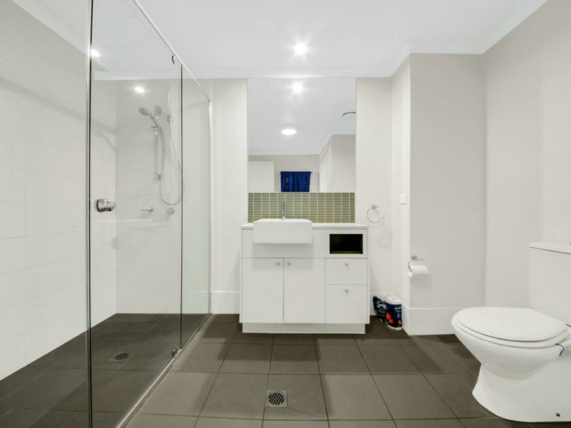 Unit 145/64 Glenlyon Street, Gladstone QLD 4680