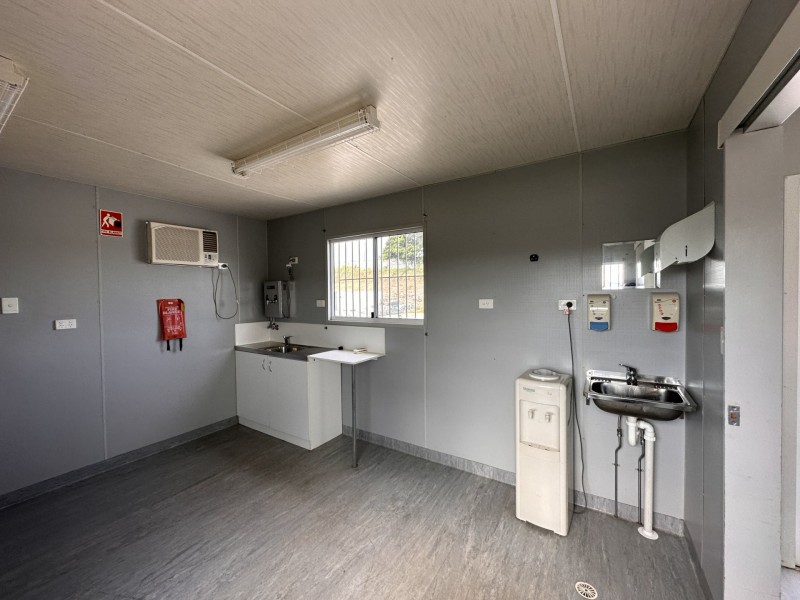7 Warne Street, Gladstone QLD 4680