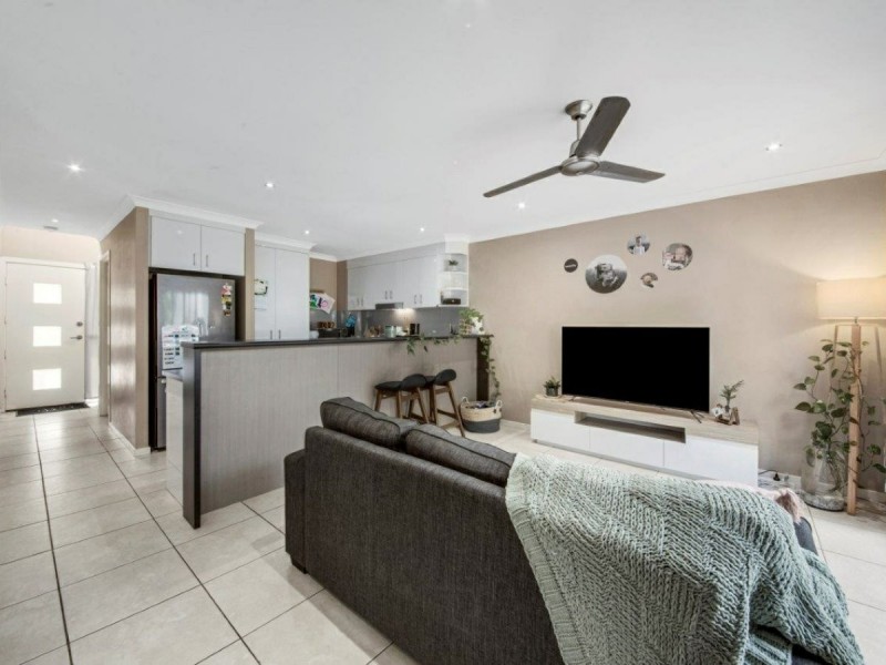 Unit 8/25 Roberts Street, South Gladstone QLD 4680