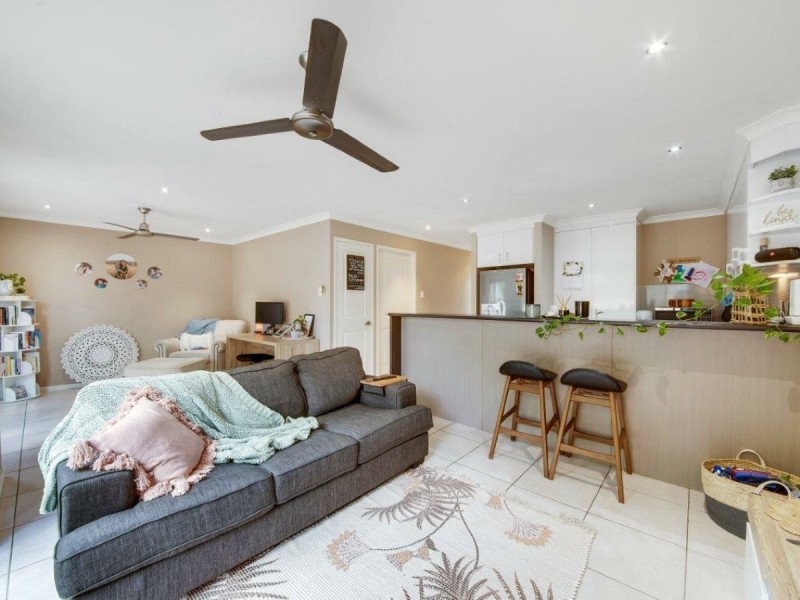 Unit 8/25 Roberts Street, South Gladstone QLD 4680