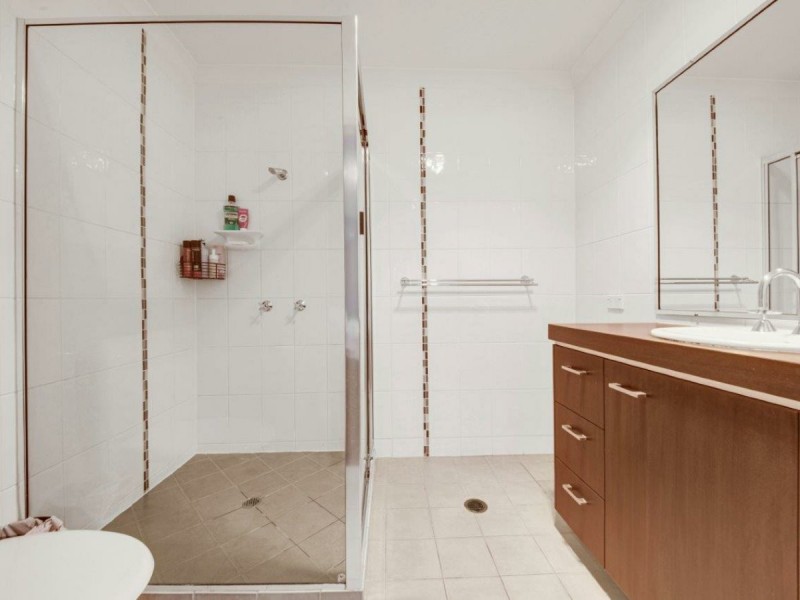 Unit 8/25 Roberts Street, South Gladstone QLD 4680