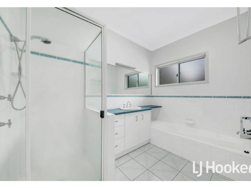 4 Luke Court, Wurdong Heights QLD 4680