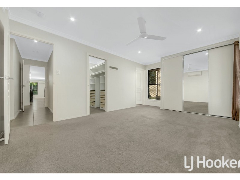 27 Deveney Drive, Kirkwood QLD 4680