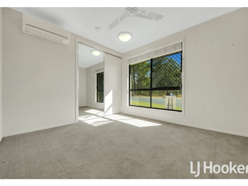 27 Deveney Drive, Kirkwood QLD 4680