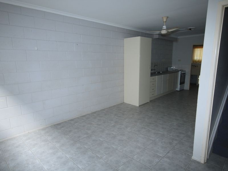 Unit 8/131 Toolooa Street, South Gladstone QLD 4680