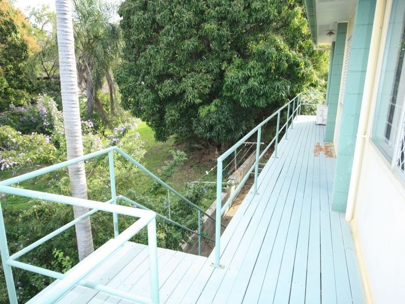 Unit 8/131 Toolooa Street, South Gladstone QLD 4680