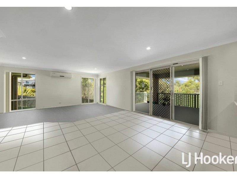 3 Springbrook Terrace, New Auckland QLD 4680