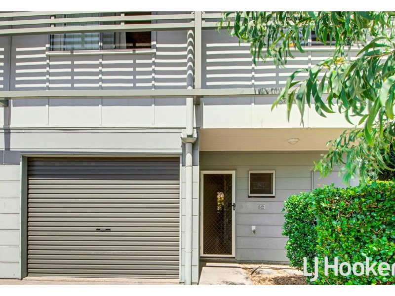 Unit 19/2 Beezley Street, Glen Eden QLD 4680