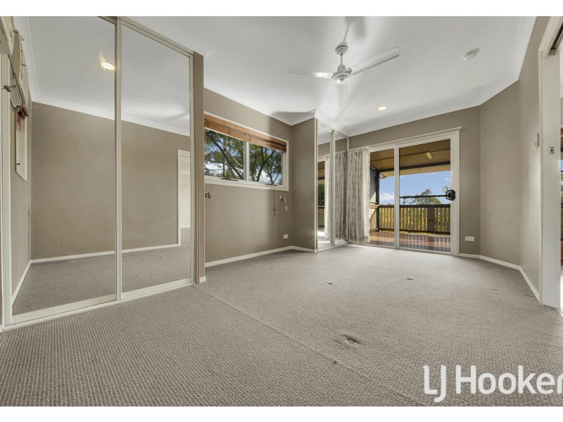 4 Nash Street, West Gladstone QLD 4680