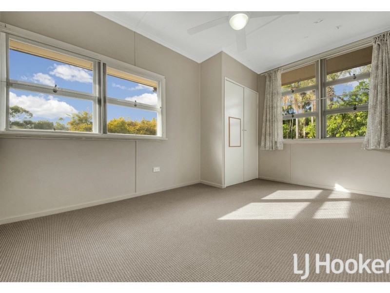 4 Nash Street, West Gladstone QLD 4680