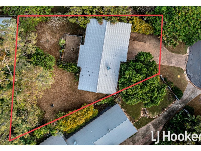 4 Nash Street, West Gladstone QLD 4680