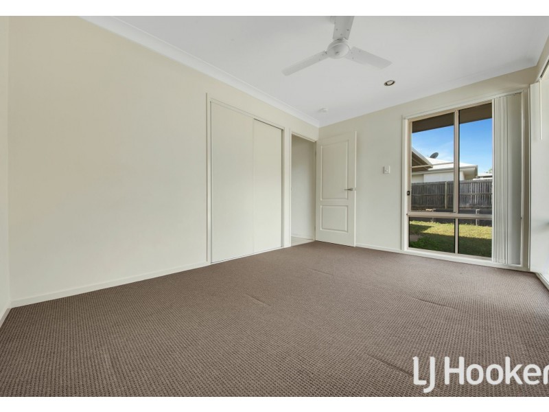 30 Broadwater Place, New Auckland QLD 4680