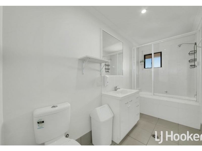 5 Stoneybrook Drive, Glen Eden QLD 4680