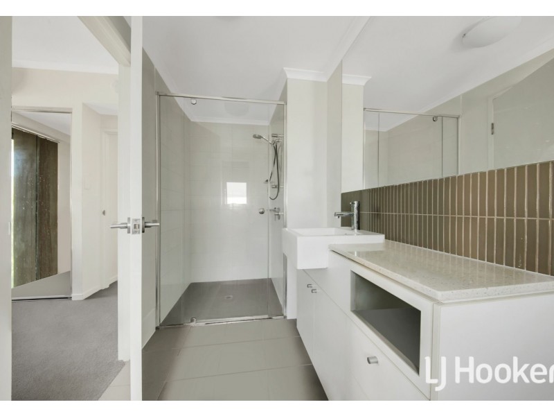 Unit 121/75 Central Lane, Gladstone QLD 4680