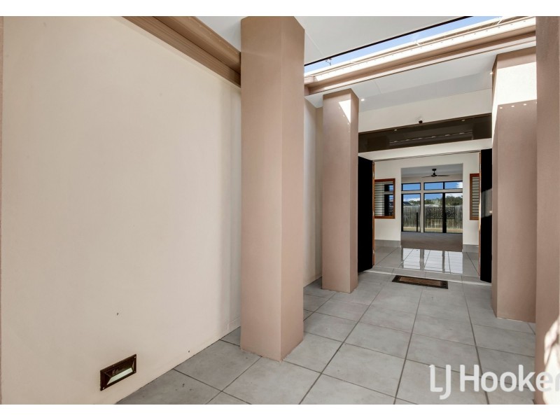 11 Lois Court, New Auckland QLD 4680