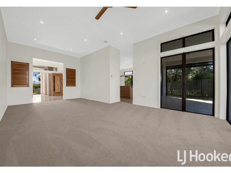 11 Lois Court, New Auckland QLD 4680