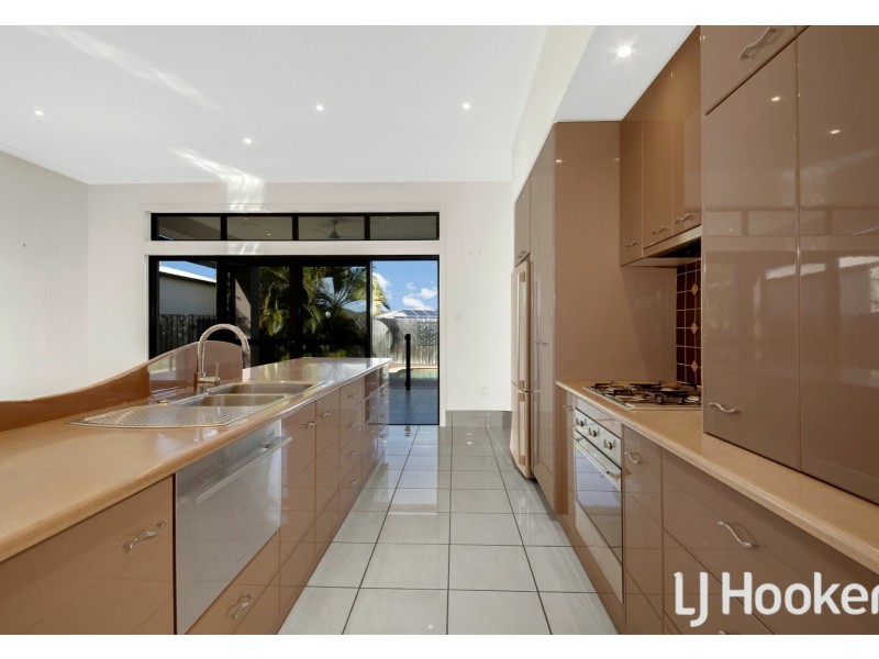 11 Lois Court, New Auckland QLD 4680