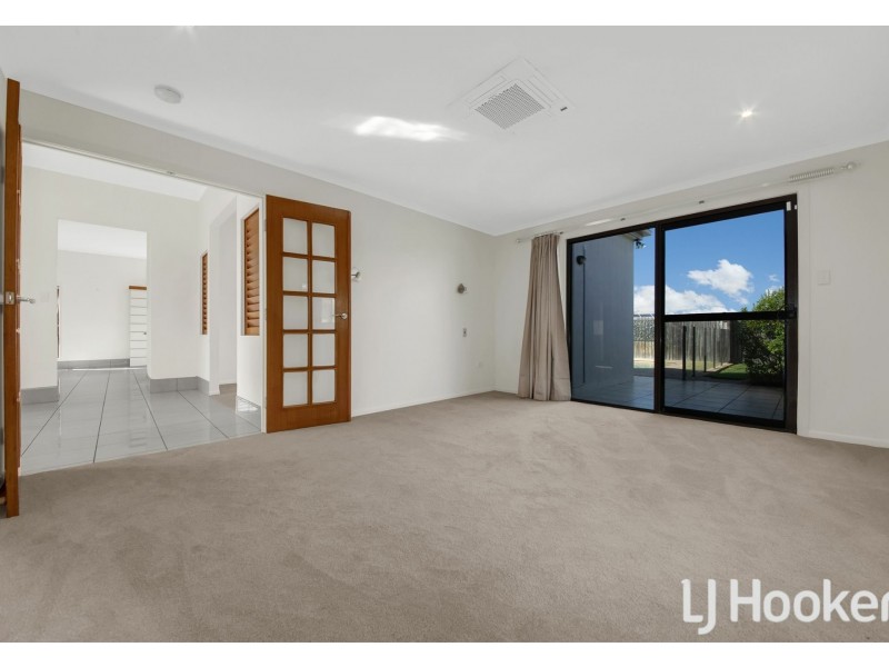 11 Lois Court, New Auckland QLD 4680