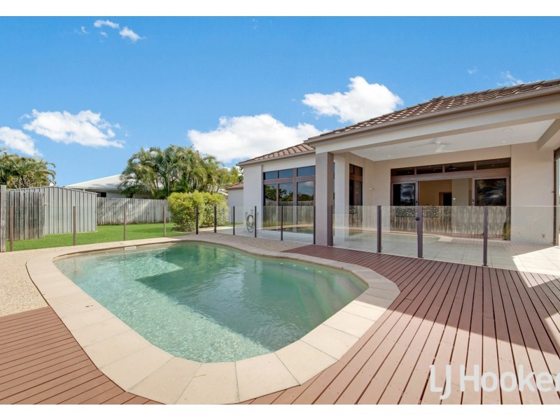 11 Lois Court, New Auckland QLD 4680