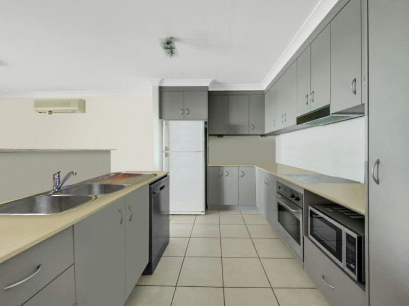 Unit 8/22 Barney Street, Barney Point QLD 4680