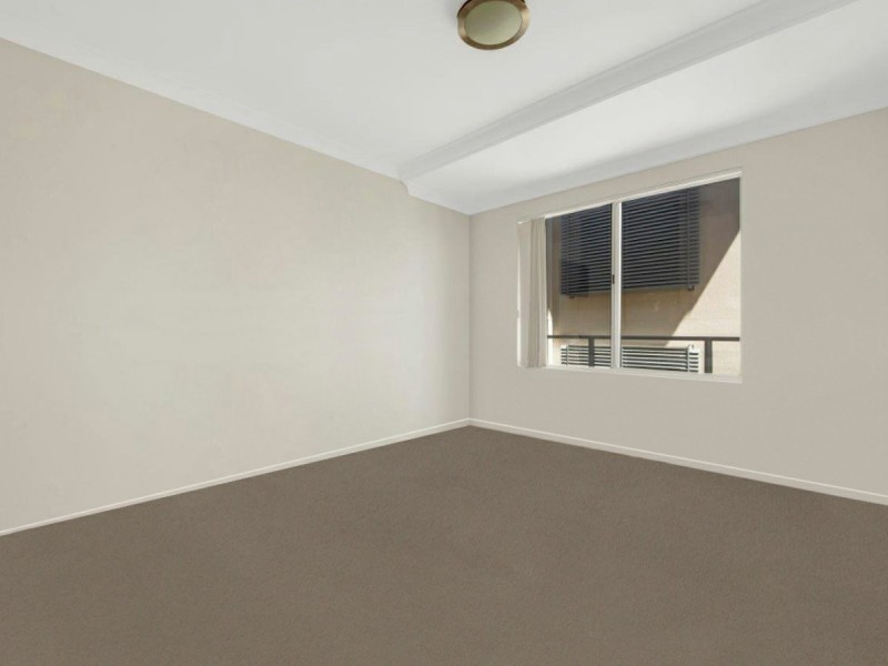 Unit 8/22 Barney Street, Barney Point QLD 4680