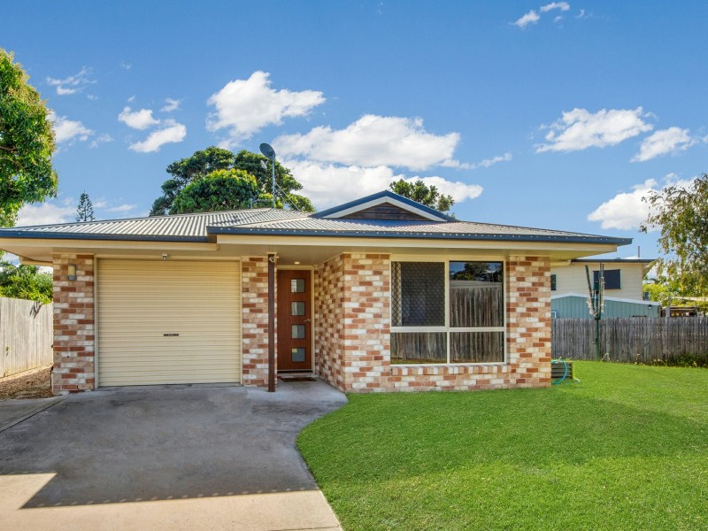 4 Willow Street, New Auckland QLD 4680