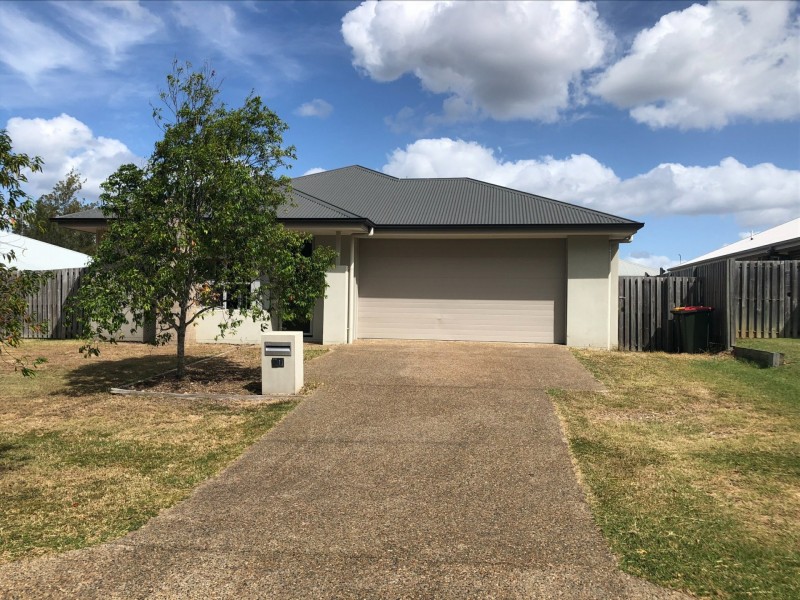 50 Creekview Drive, New Auckland QLD 4680